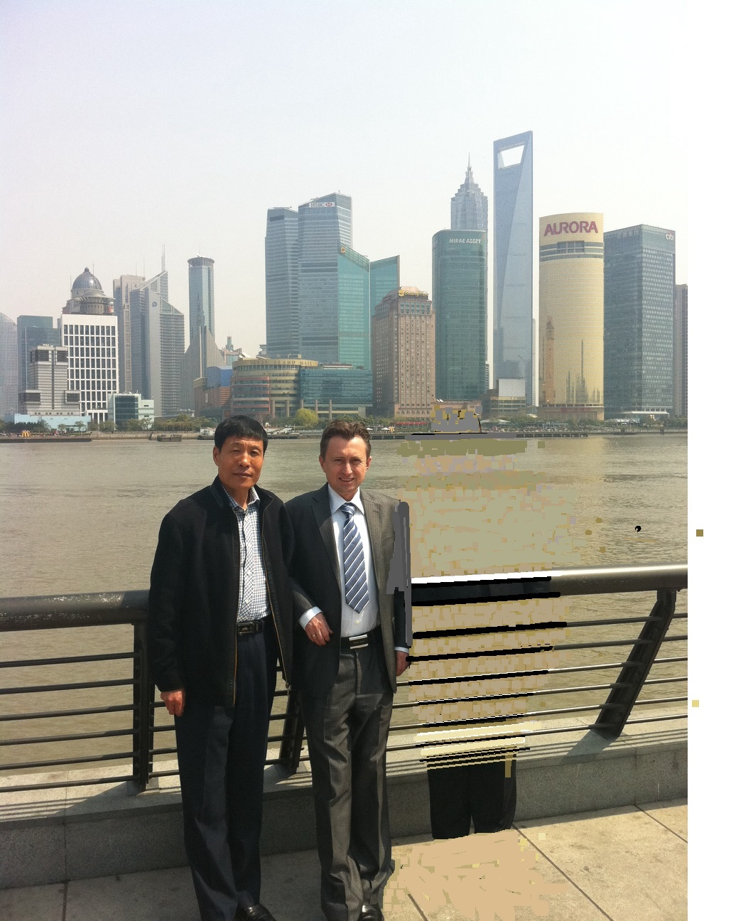 欧洲矿业公司中国区总经理迈克先生邀请在上海花旗大厦会谈